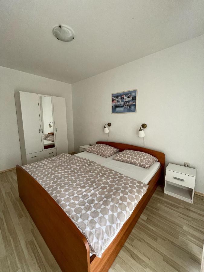 Apartmani Nada Primošten Eksteriør billede