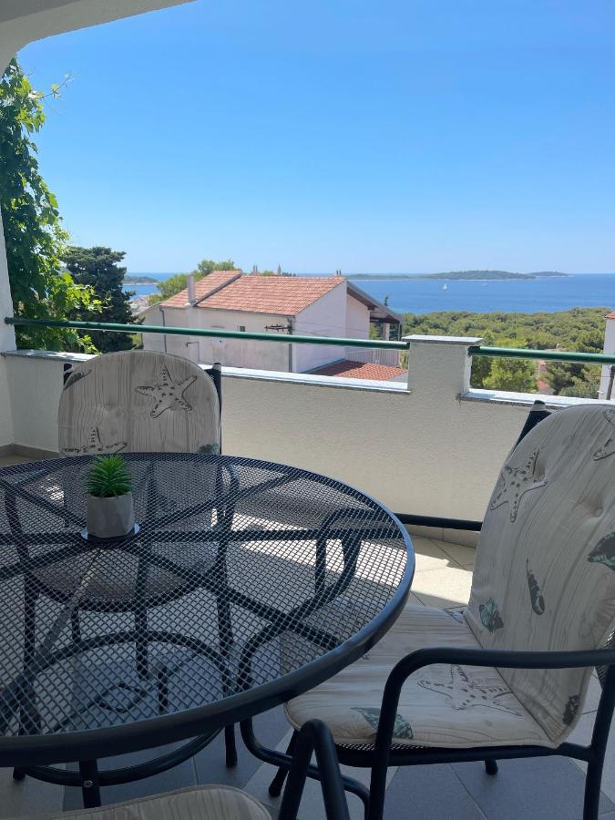 Apartmani Nada Primošten Eksteriør billede