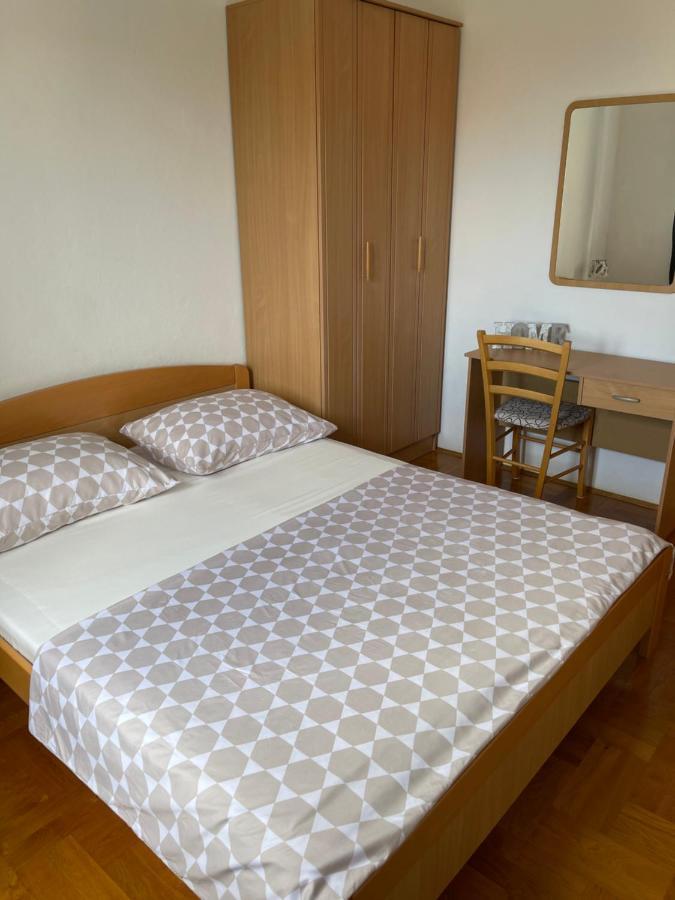 Apartmani Nada Primošten Eksteriør billede